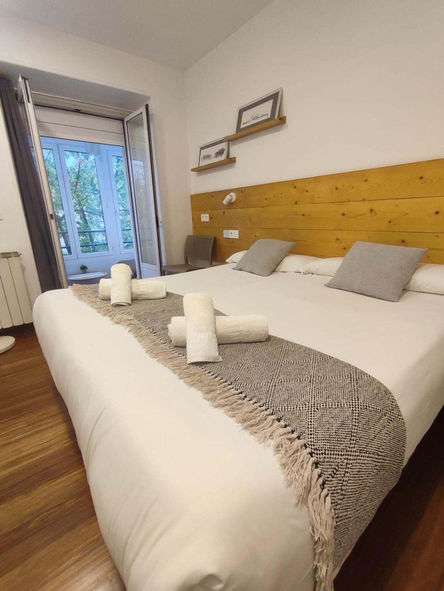 Pension Urkia San Sebastian Exterior photo