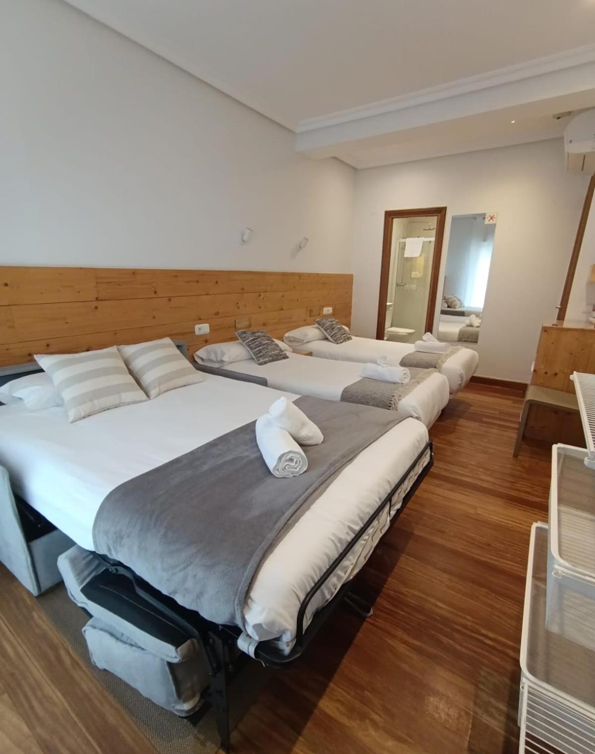 Pension Urkia San Sebastian Exterior photo