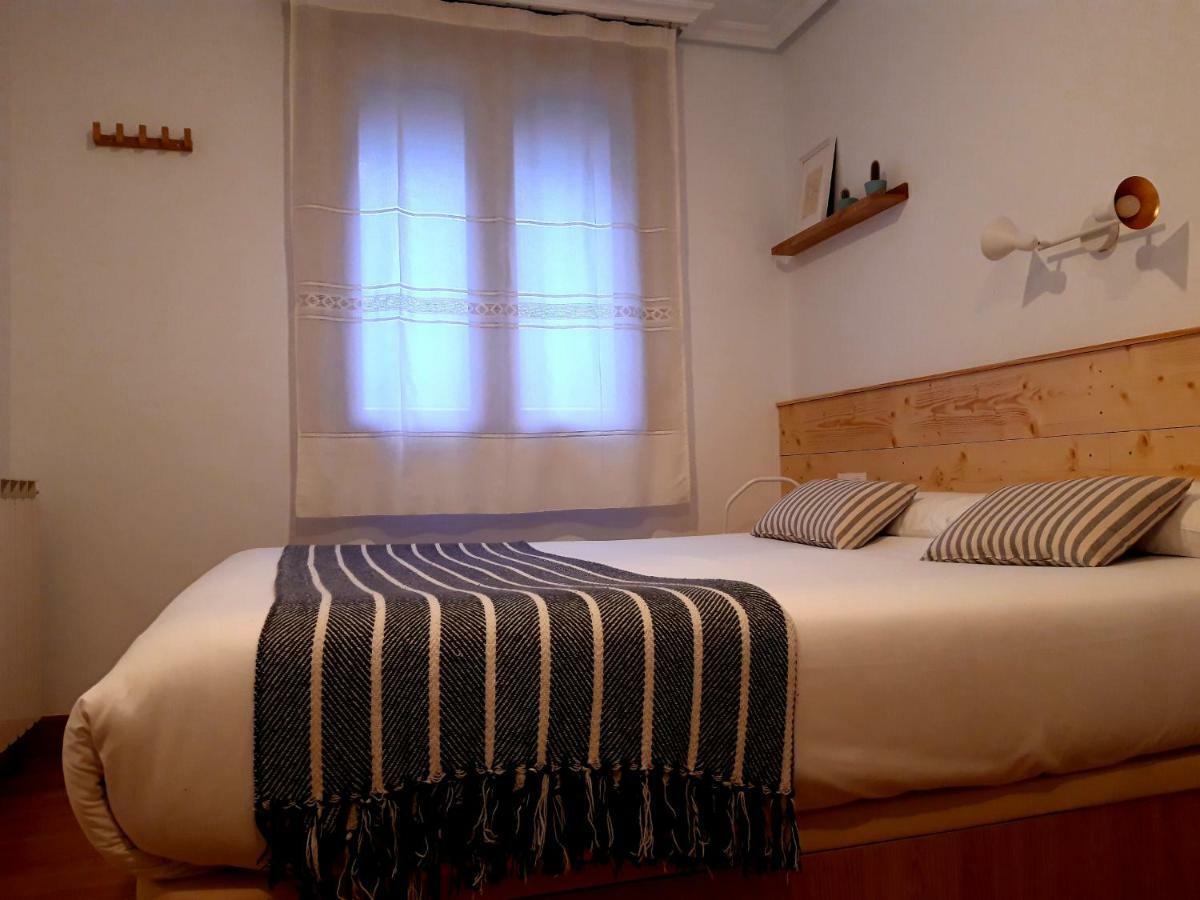 Pension Urkia San Sebastian Exterior photo
